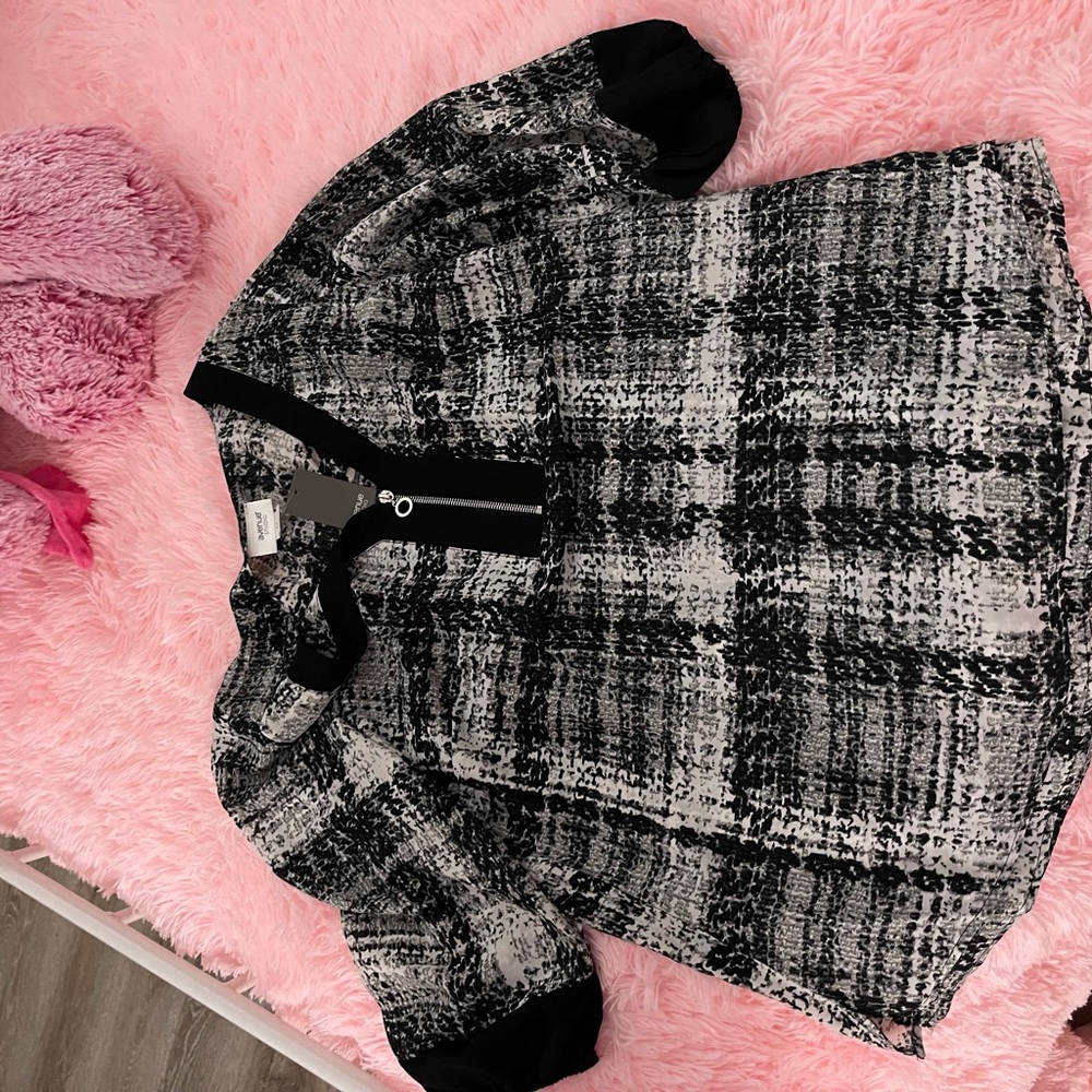 Black and white tweed plaid sweater with zipper detail